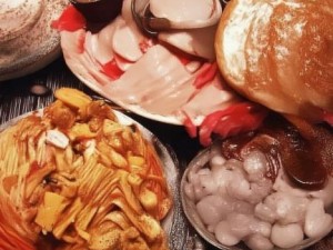 小嘴无力合拢红肿外翻的原因及应对方法探讨