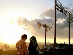 不少语文老师上课就是-语文课堂的魅力探索：老师与学生共绘语言的蓝图