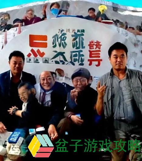 cf穿墙挂、CF穿墙挂揭秘：如何在游戏中实现无缝穿越与战术优势分析